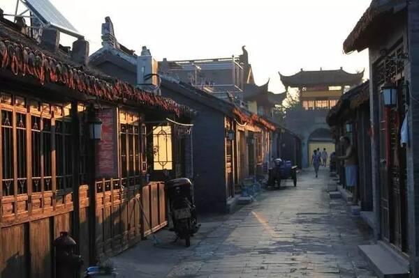 冬季老爹鞋怎么搭配衣服